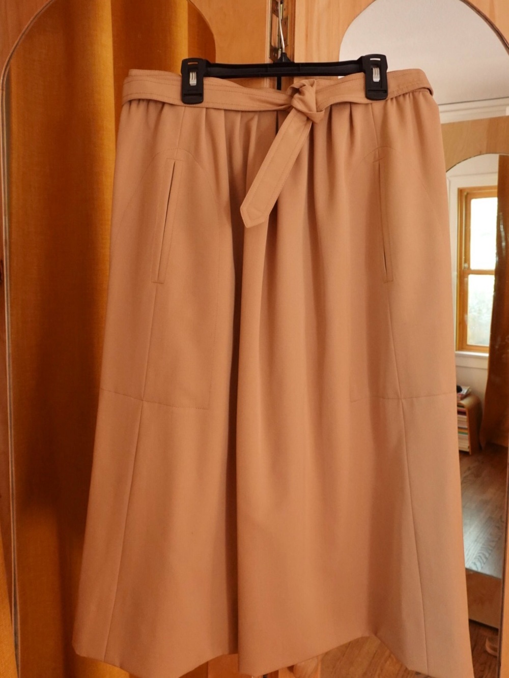Vintage Givenchy 5 Bergdoff Goodman Made in France, size 14 (M-L) Wrap Skirt